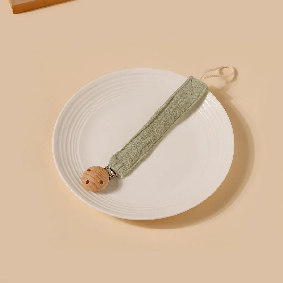 Cute Beech Wood Pacifier Clip with Cotton Strap