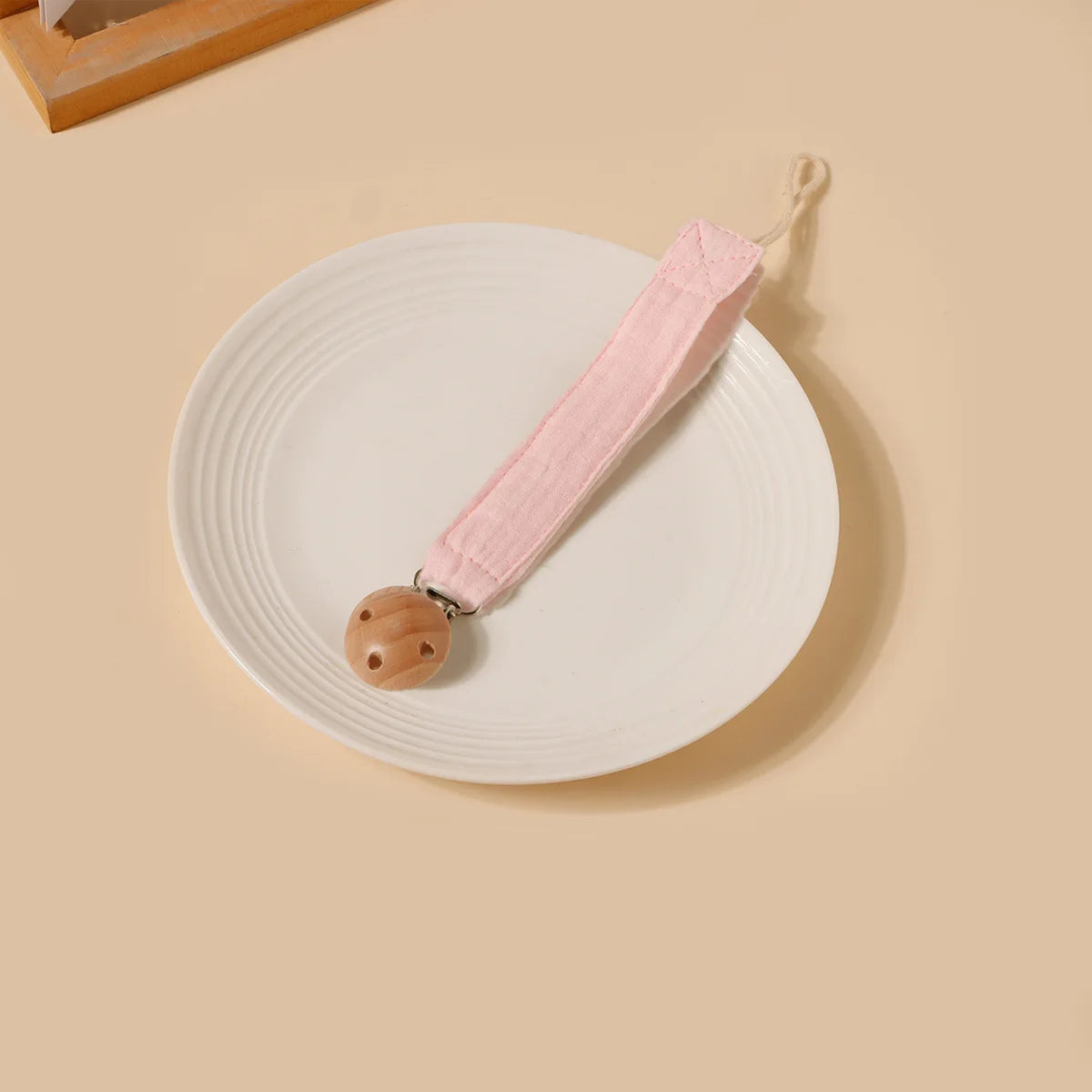 Cute Beech Wood Pacifier Clip with Cotton Strap
