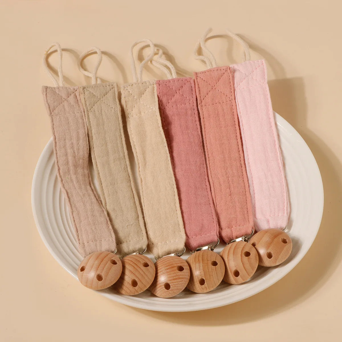 Cute Beech Wood Pacifier Clip with Cotton Strap